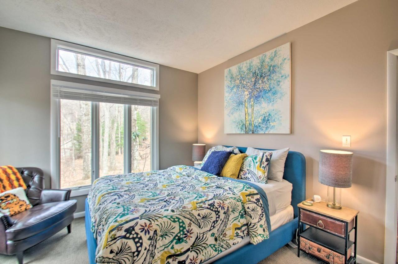 Wintergreen Resort Mountain Condo With Pool Access! Lyndhurst Esterno foto